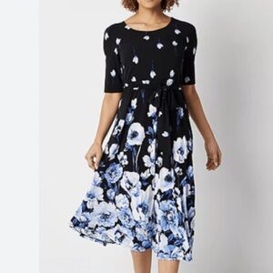 EVAN PICONE DRESS RETAIL$129 SIZE 12 Flows & Lays Beautifully! Bit of STRETCH